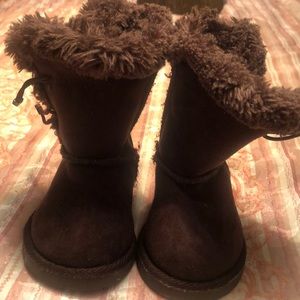 Brown toddler girl Boots